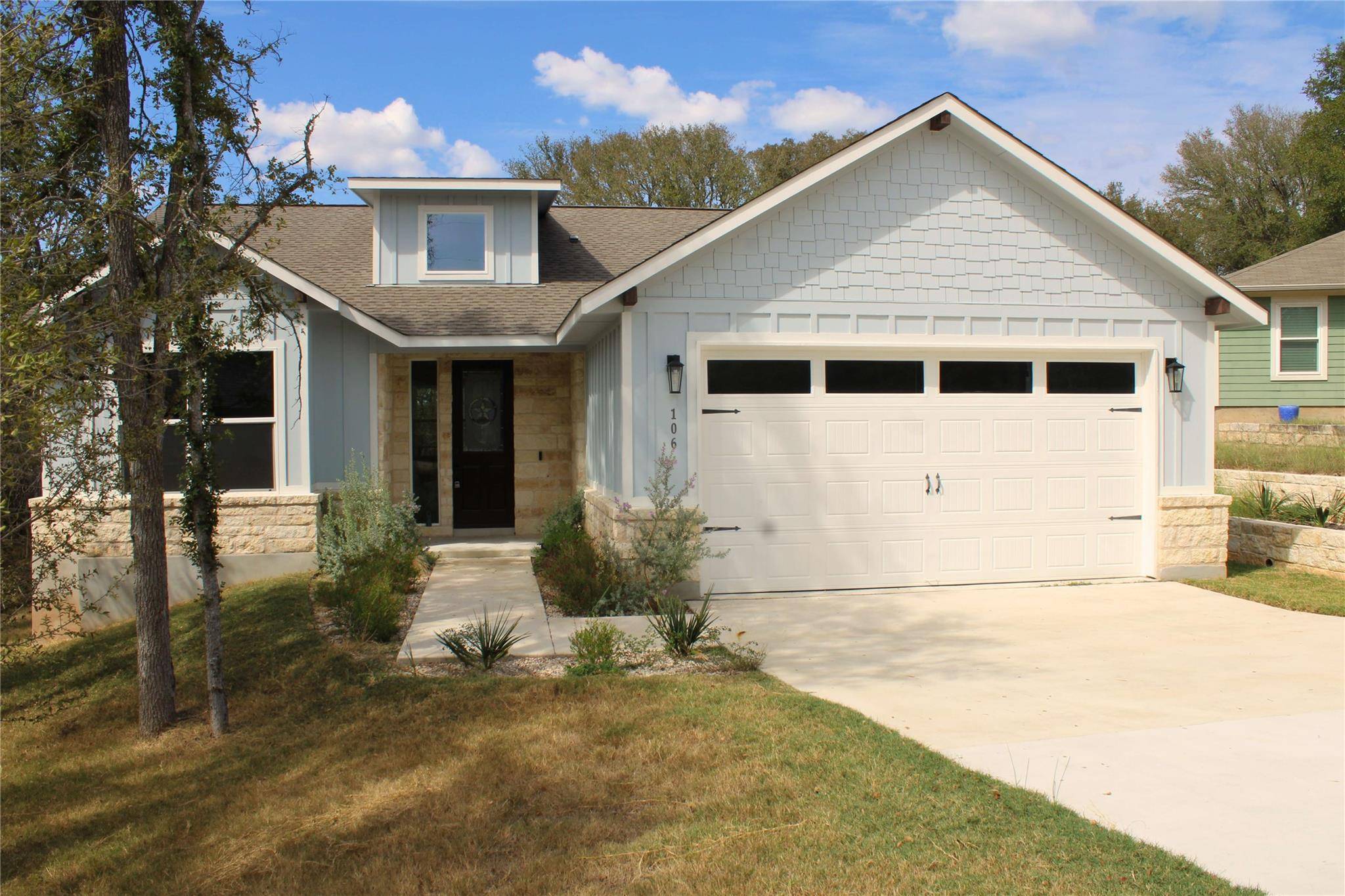 106 Halawa CT, Bastrop, TX 78602