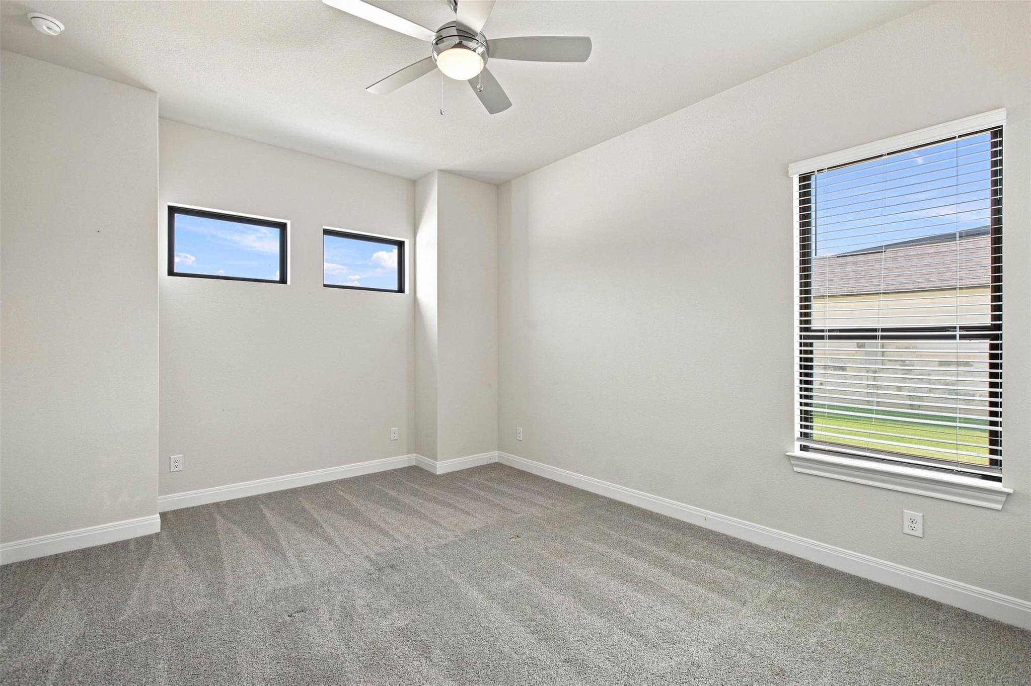 145 McNaughton DR, Liberty Hill, TX 78642