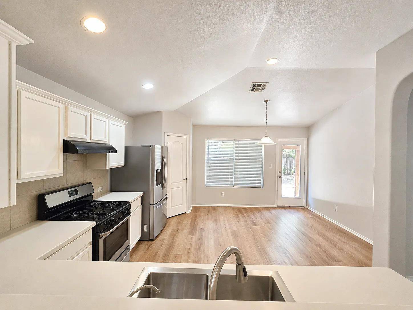 3101 Barksdale DR, Austin, TX 78725
