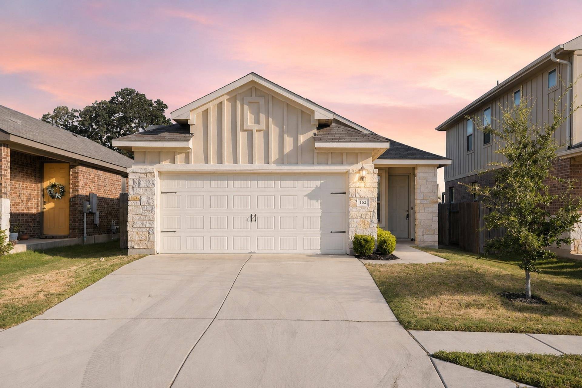 152 MOUNTAIN VALLEY ST, Georgetown, TX 78628