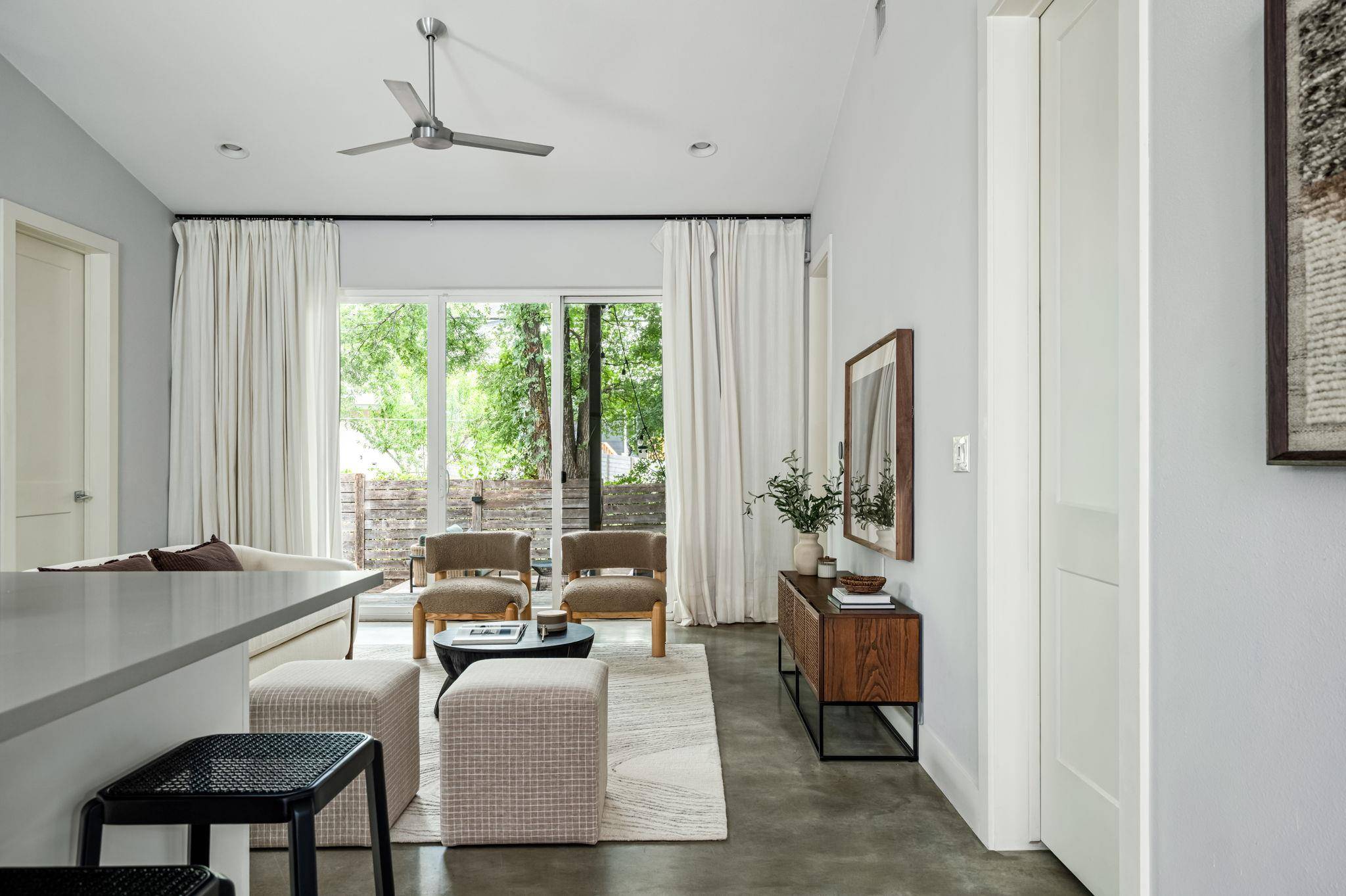 1703 Perez ST #2, Austin, TX 78721