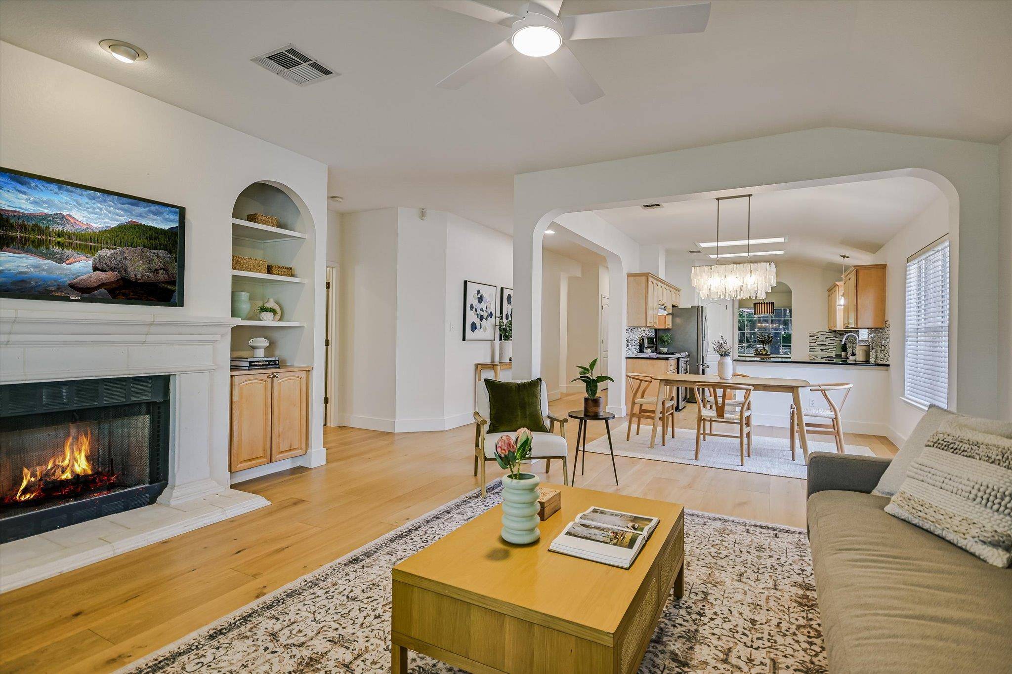 8909 Lanna Bluff LOOP, Austin, TX 78749