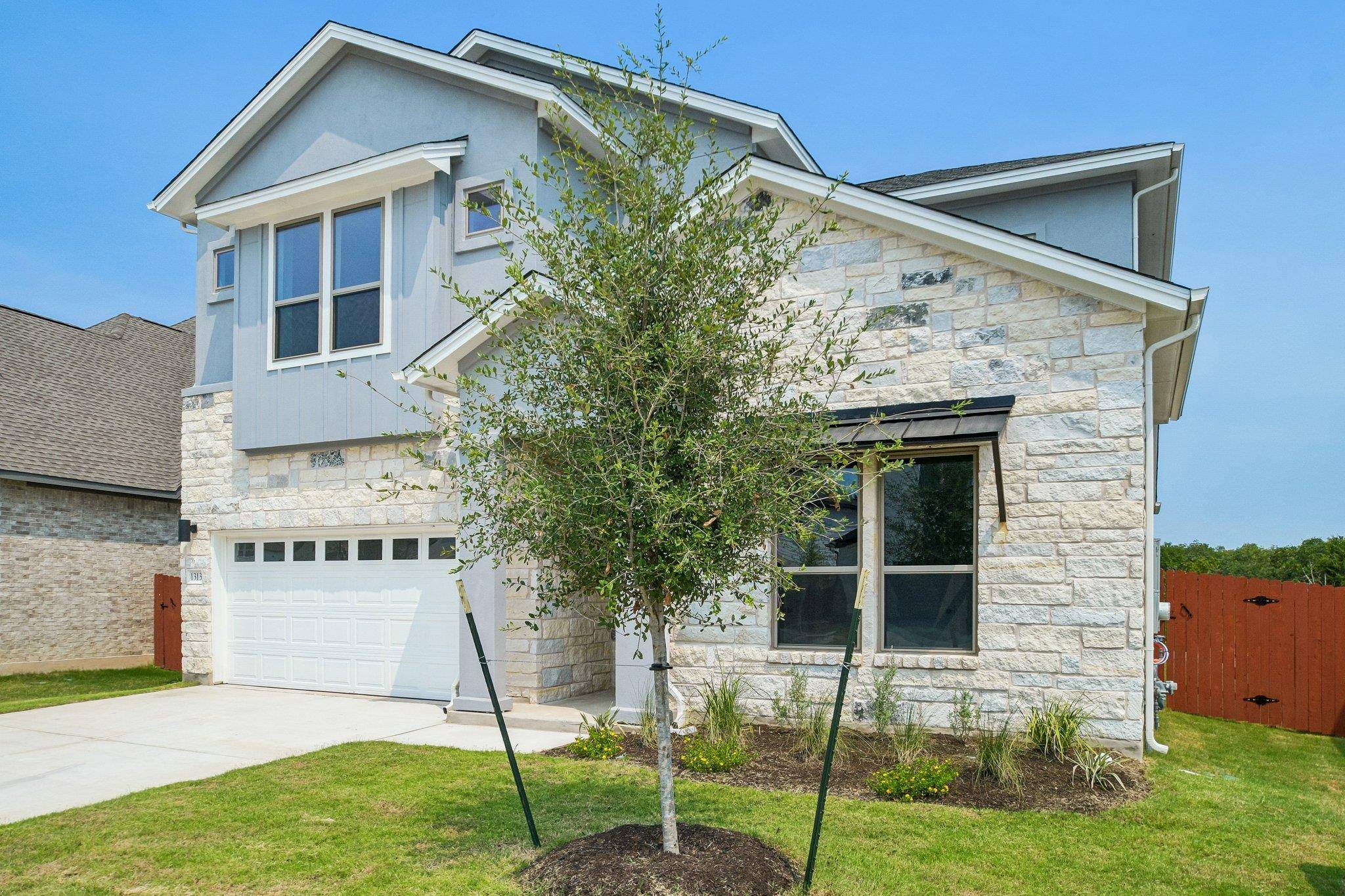 1313 Robin TRL, Round Rock, TX 78681
