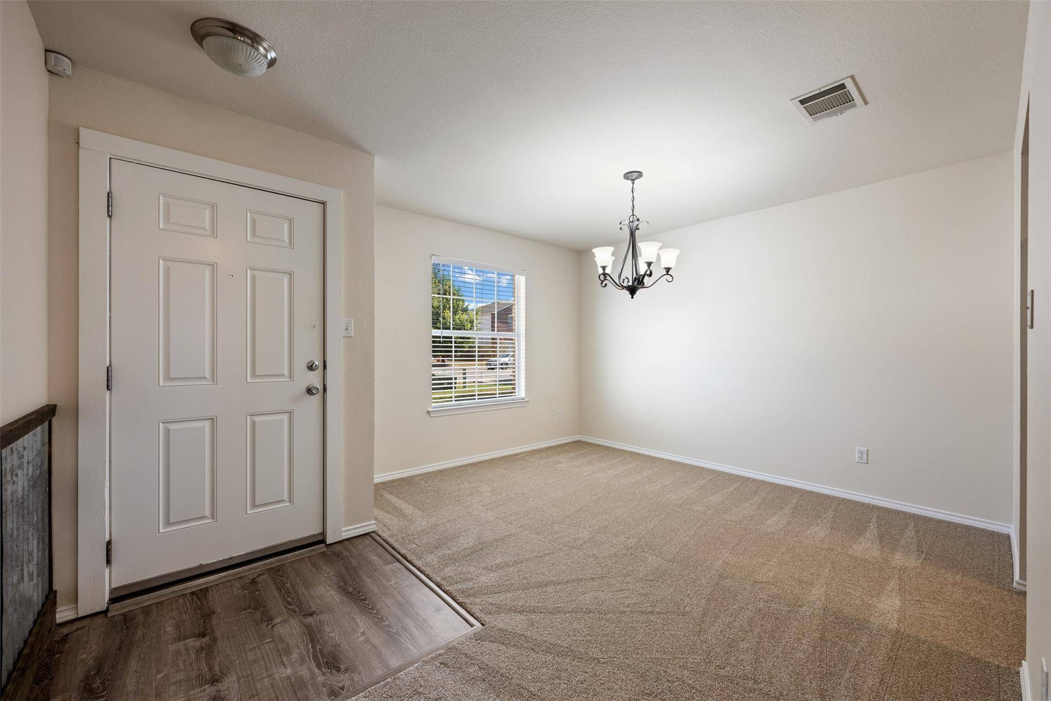 311 Phillips ST, Hutto, TX 78634