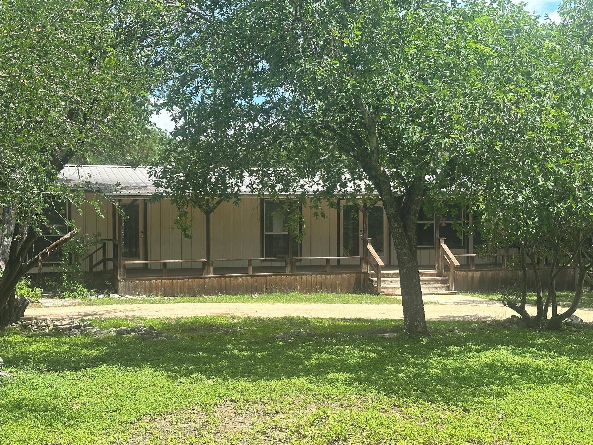 630 Hillsedge RD, Wimberley, TX 78676