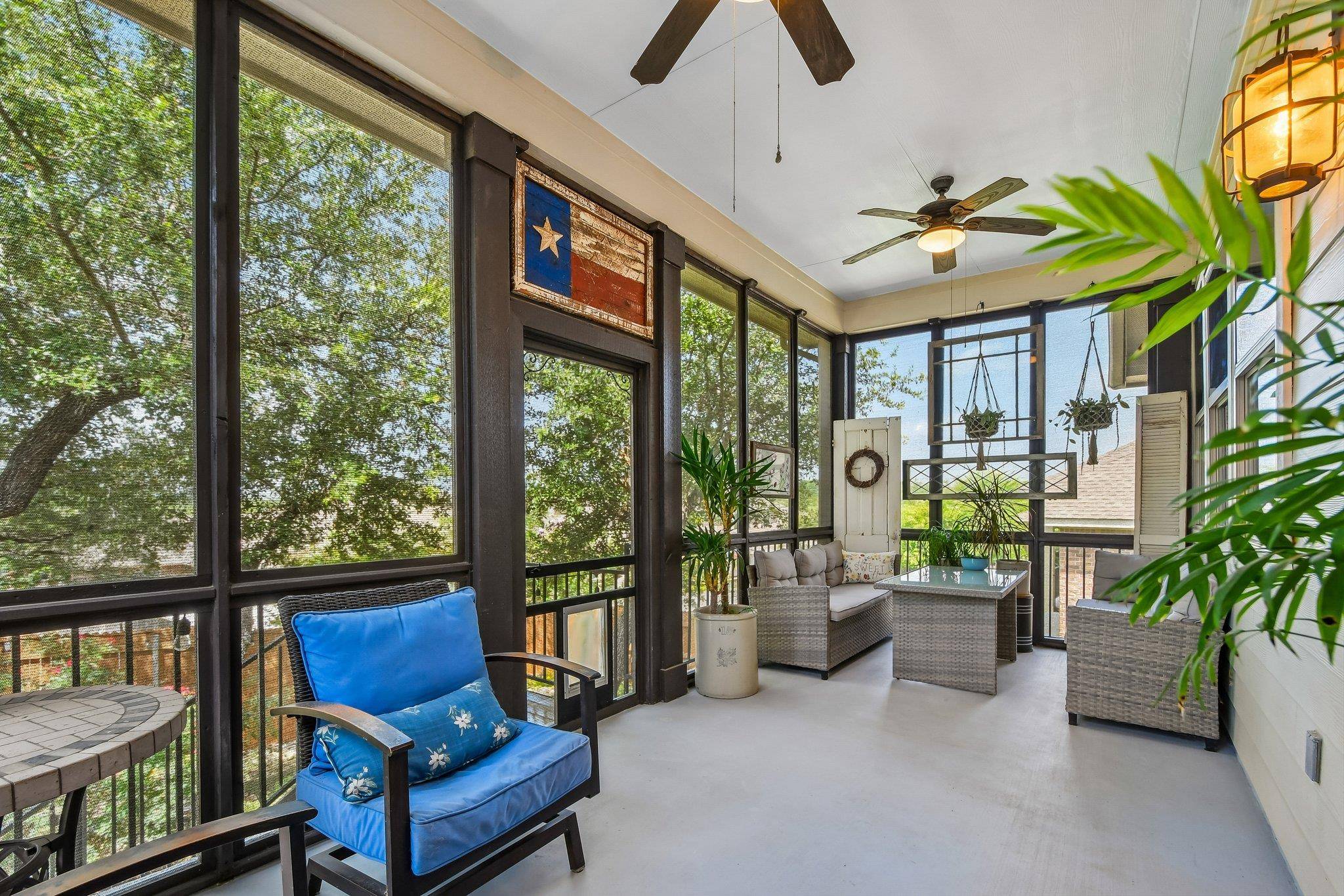 273 Cypress Forest DR, Kyle, TX 78640