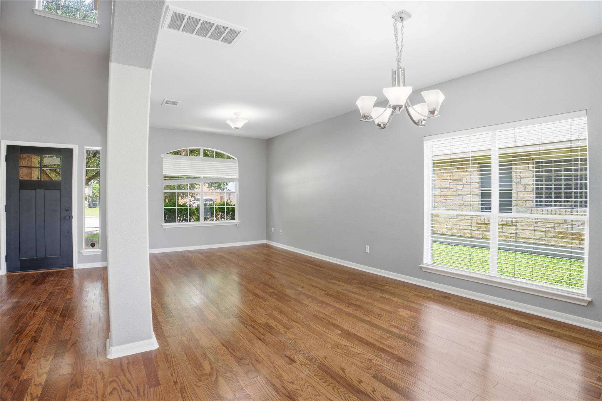 18305 Lake Edge CT, Pflugerville, TX 78660