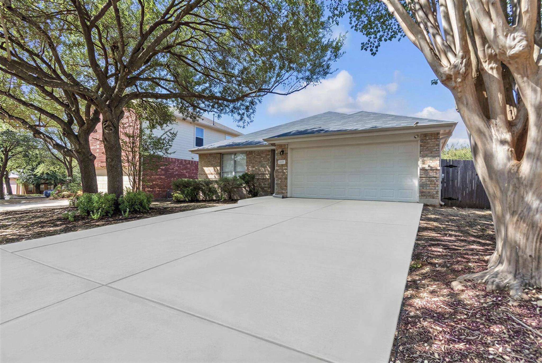 16832 Luckenwald DR, Round Rock, TX 78681