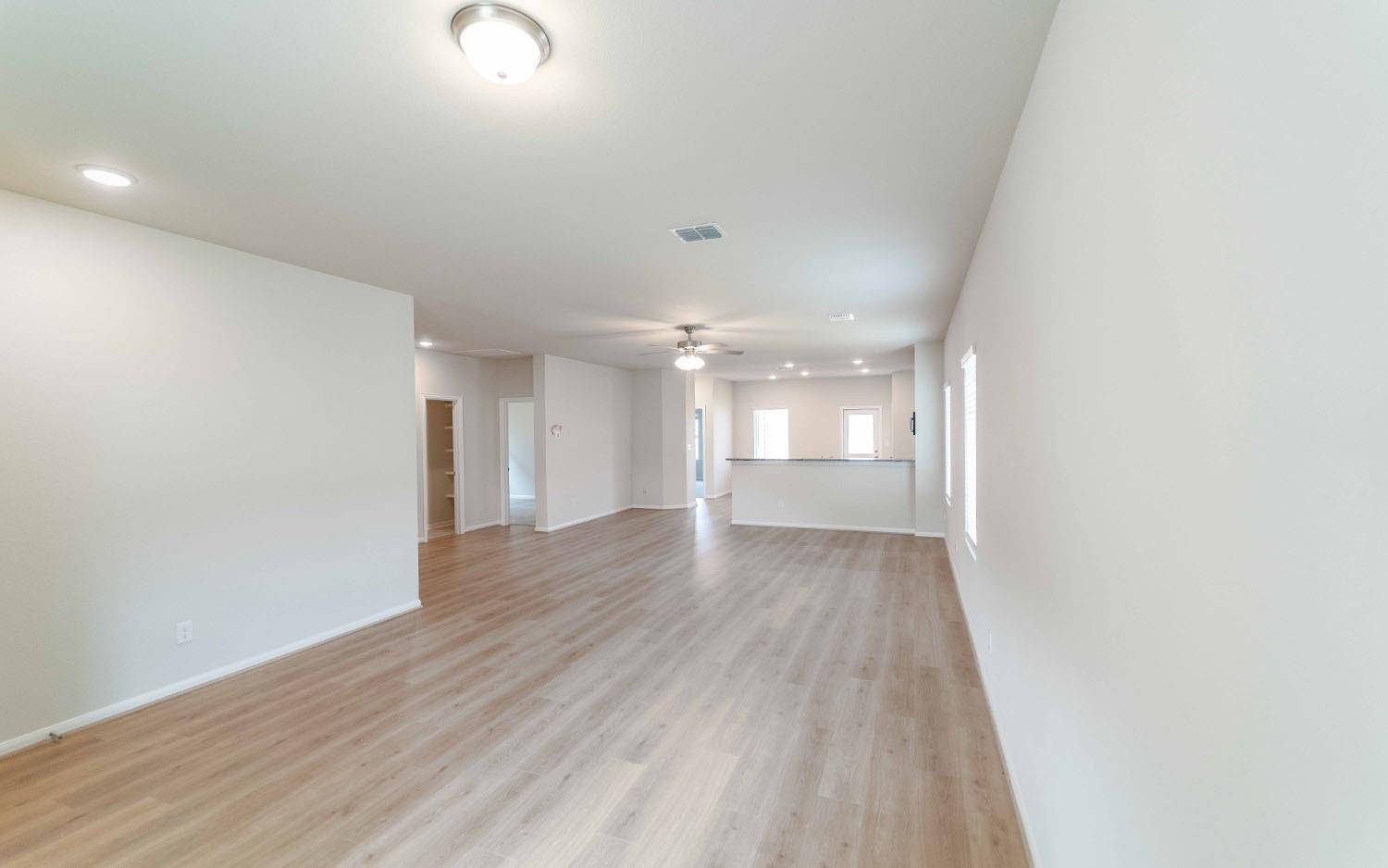 508 Bobcat Creek DR, Jarrell, TX 76537