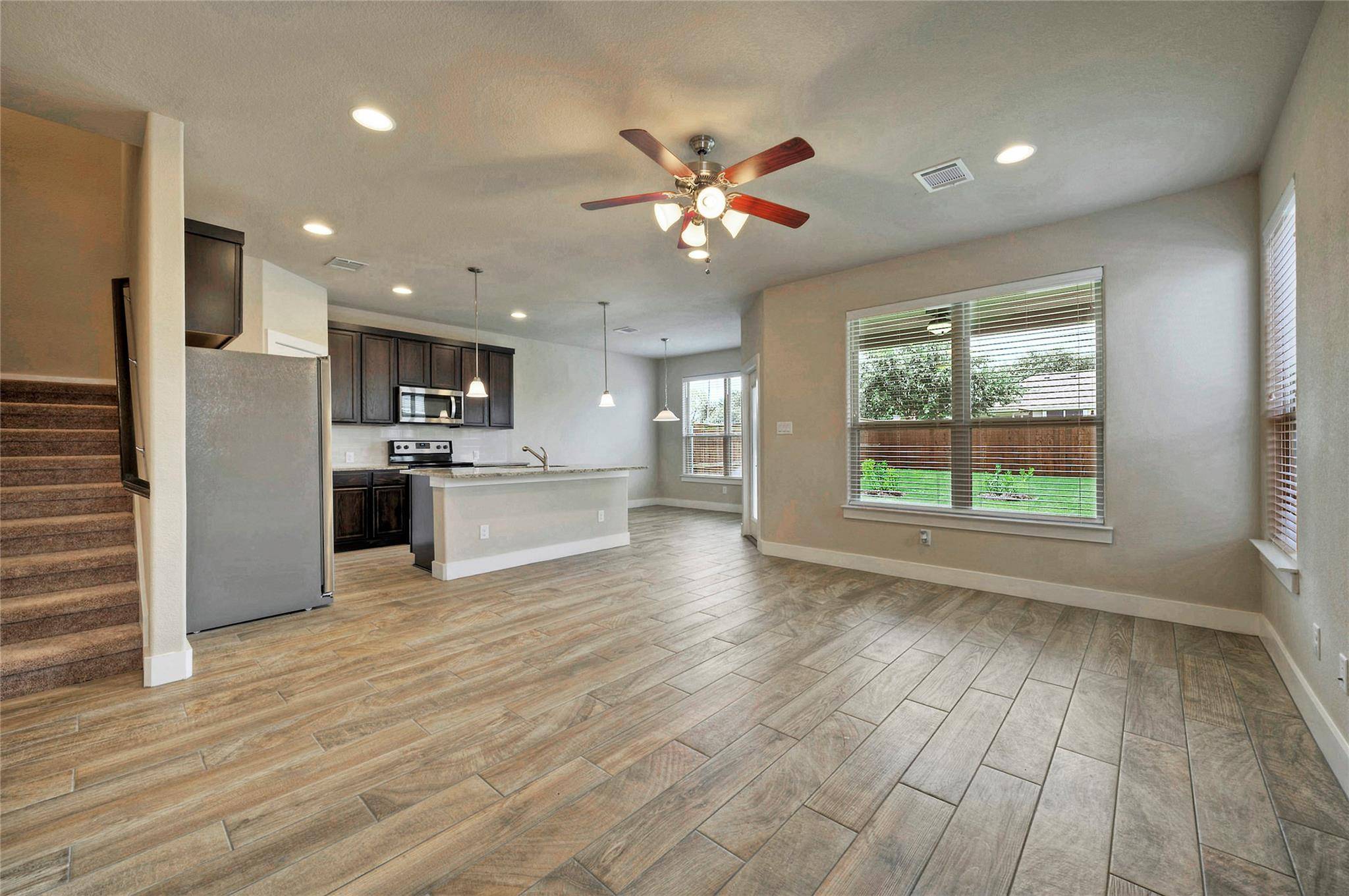 508 High Tech DR #B, Georgetown, TX 78626