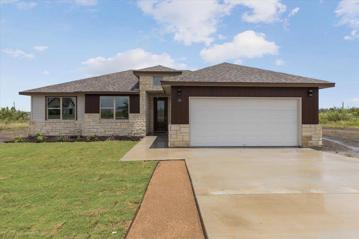 151 Bianca CIR, Del Valle, TX 78617