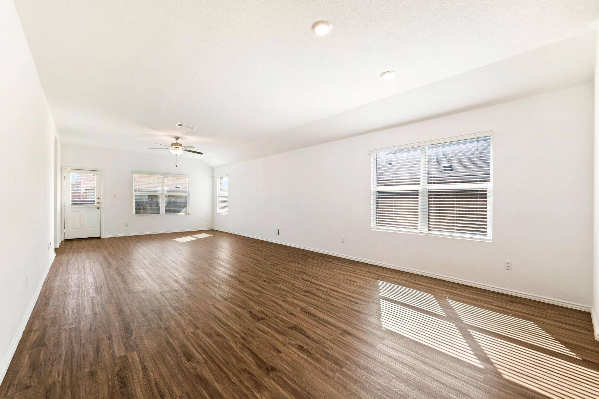 133 Konik RD, Georgetown, TX 78626