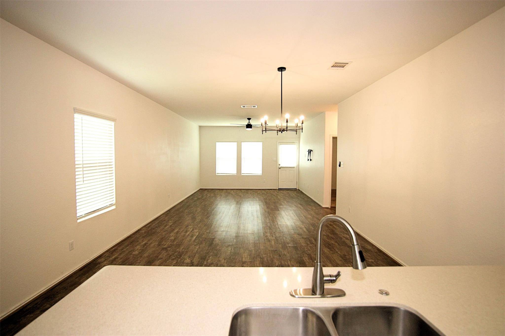299 Emerald Green TRL, Buda, TX 78610