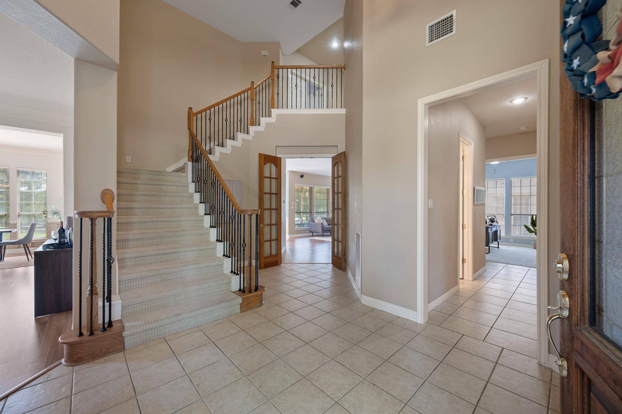 2007 Golden Bear DR, Round Rock, TX 78664