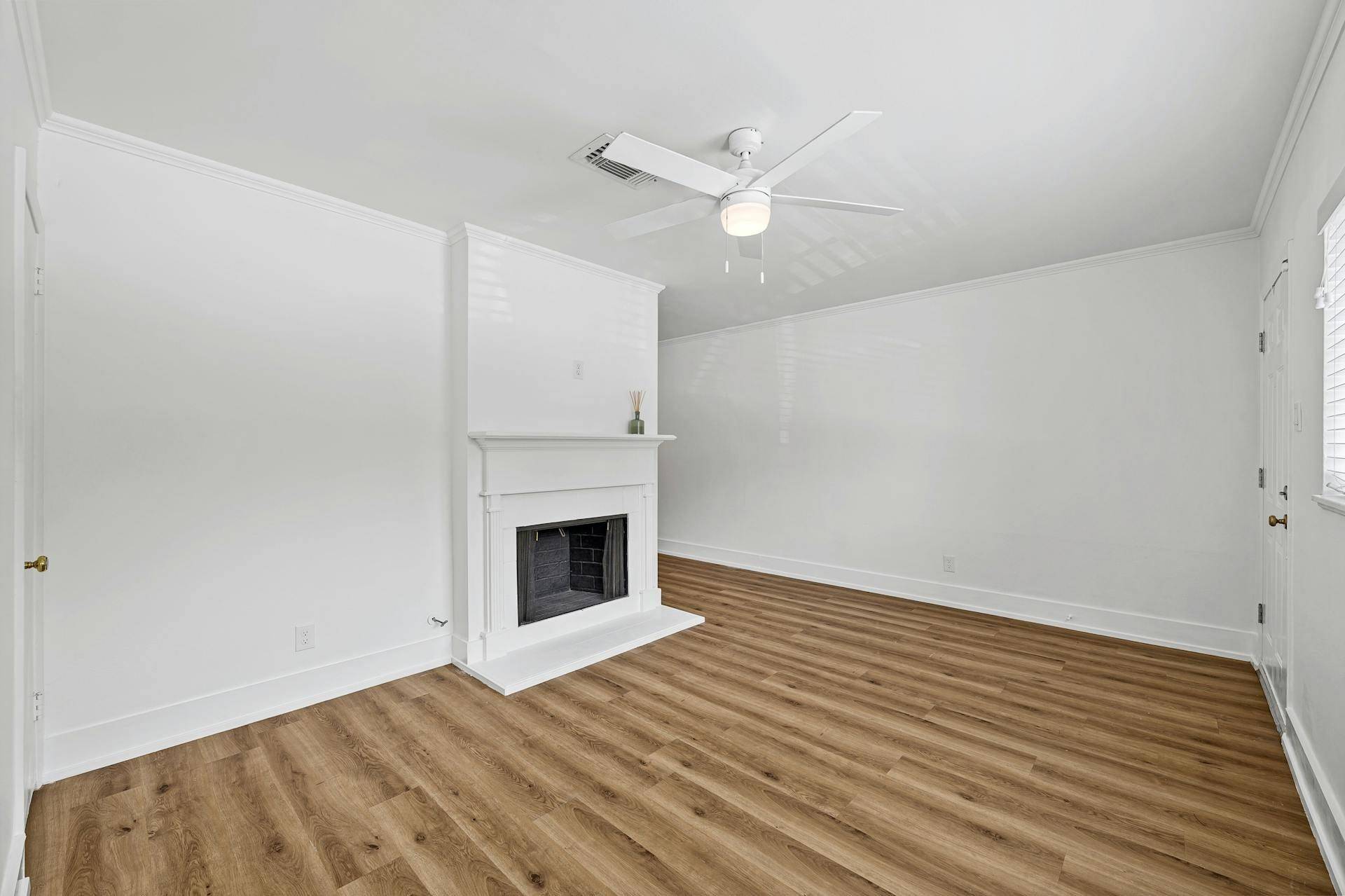 2401 Winsted LN #2, Austin, TX 78703