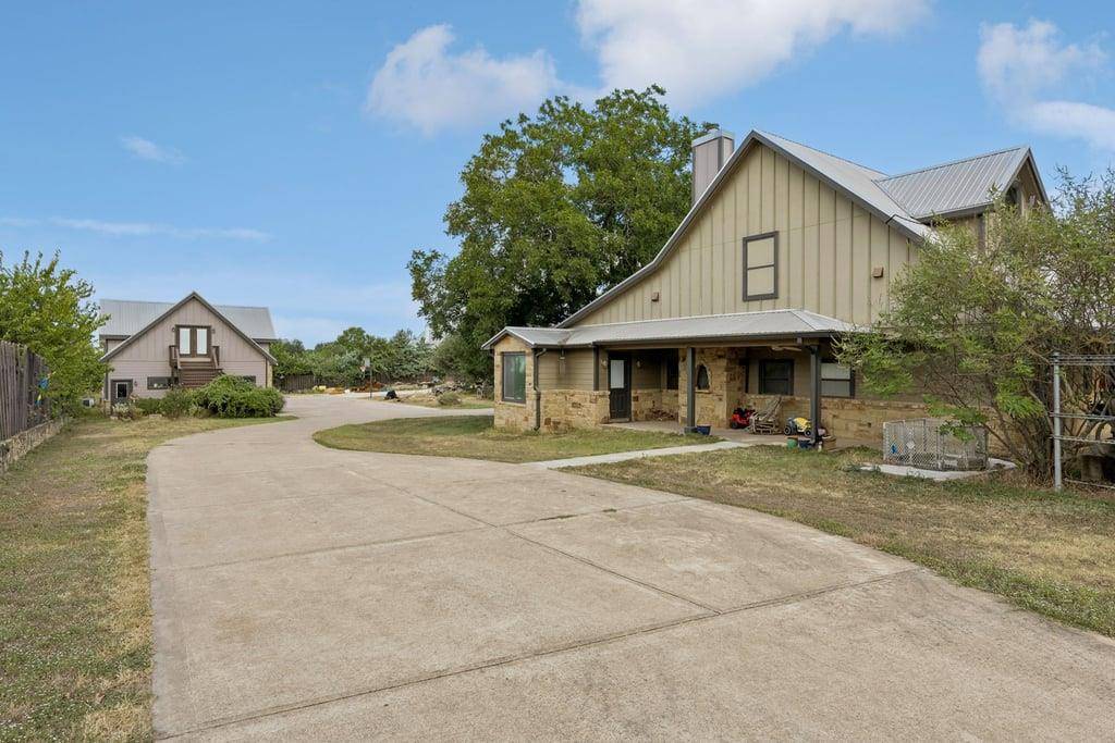 10111 Signal Hill RD, Austin, TX 78737