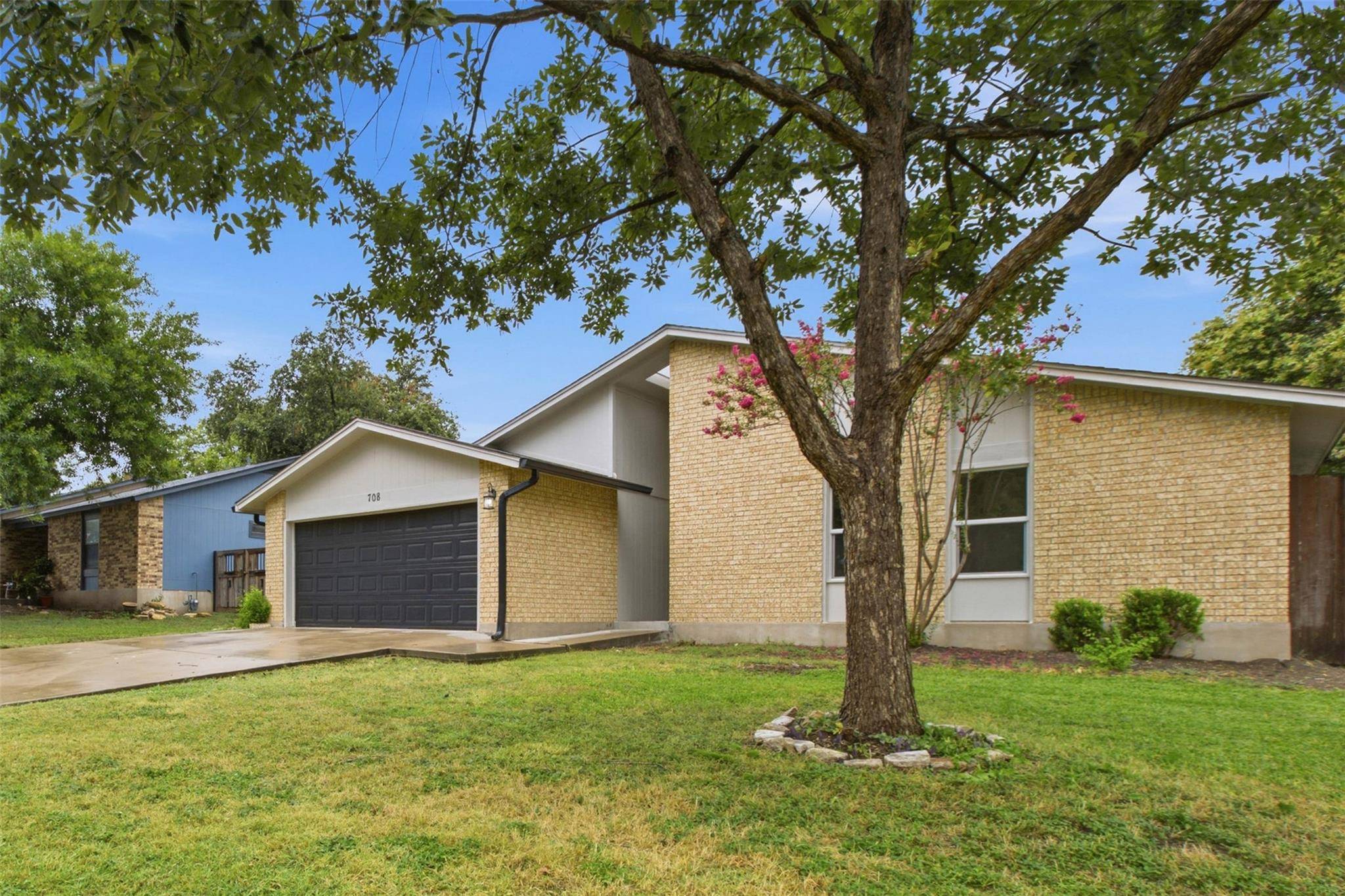 708 Greenwich PL, Round Rock, TX 78664