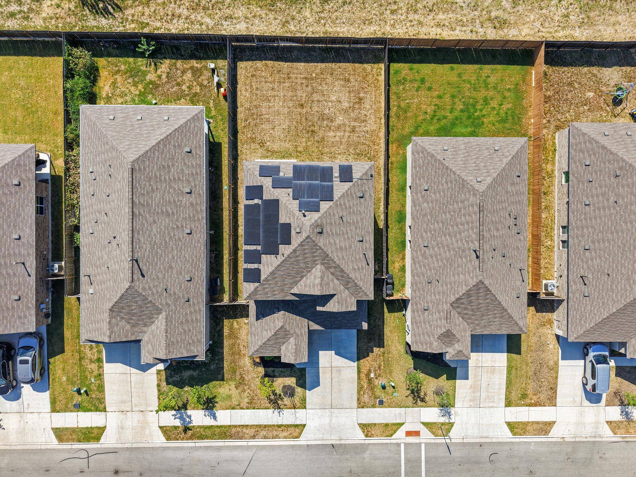 200 Montego ST, Hutto, TX 78634