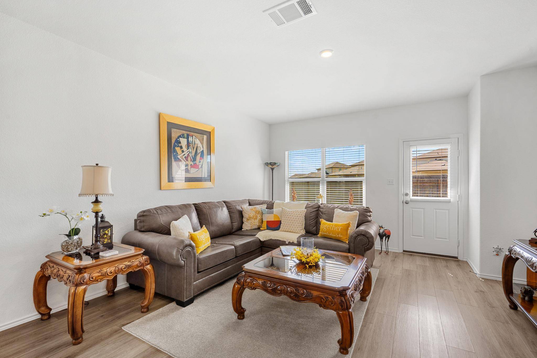 200 Montego ST, Hutto, TX 78634