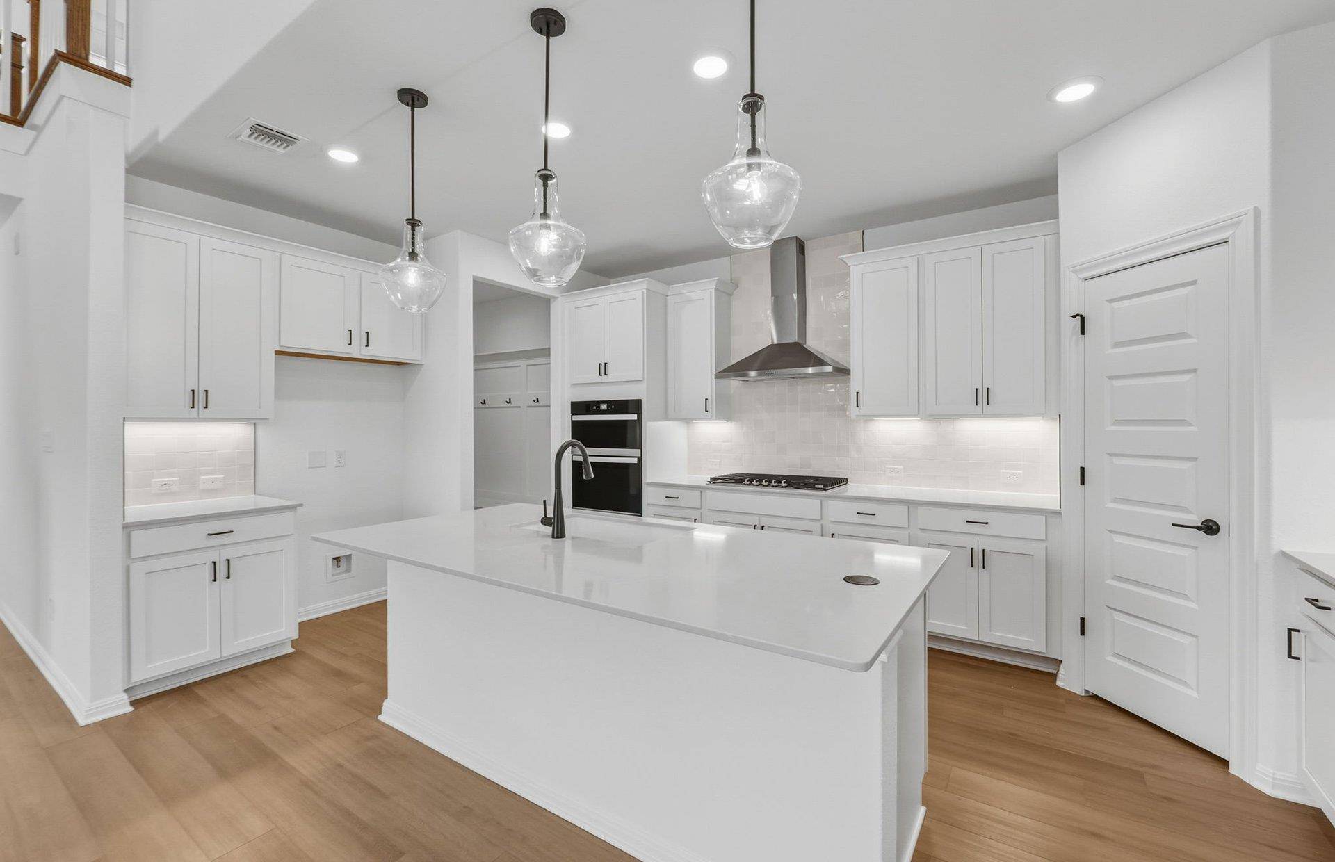 2913 Zuni PATH, Leander, TX 78641