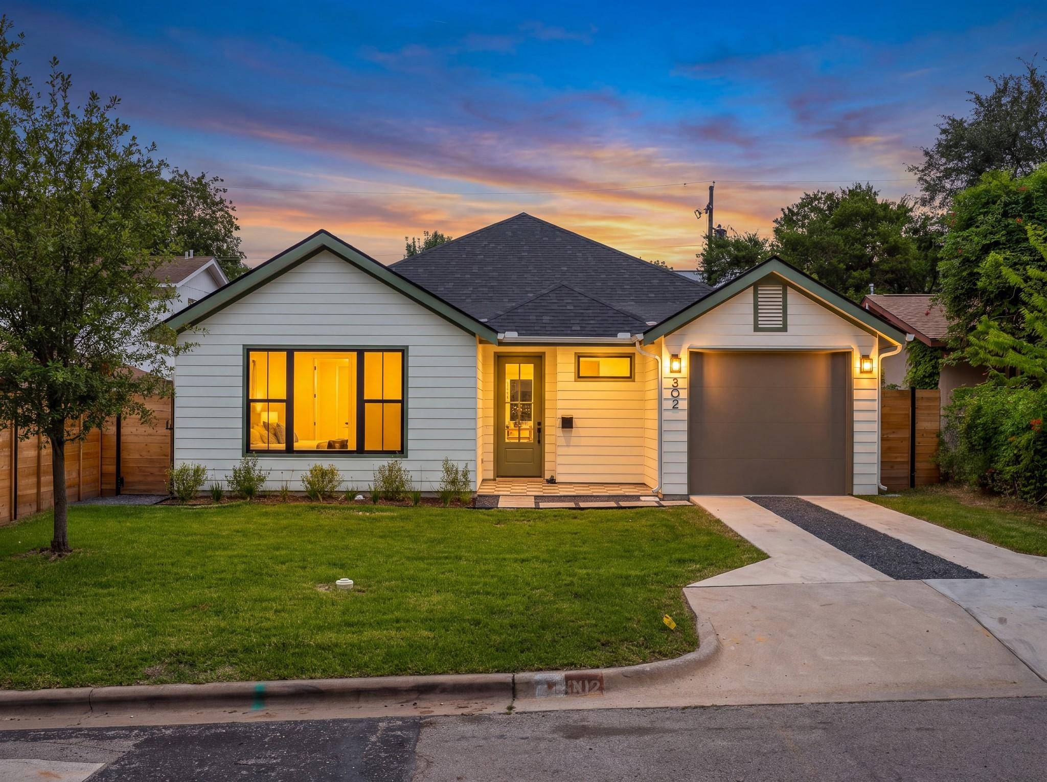 302 El Paso ST, Austin, TX 78704
