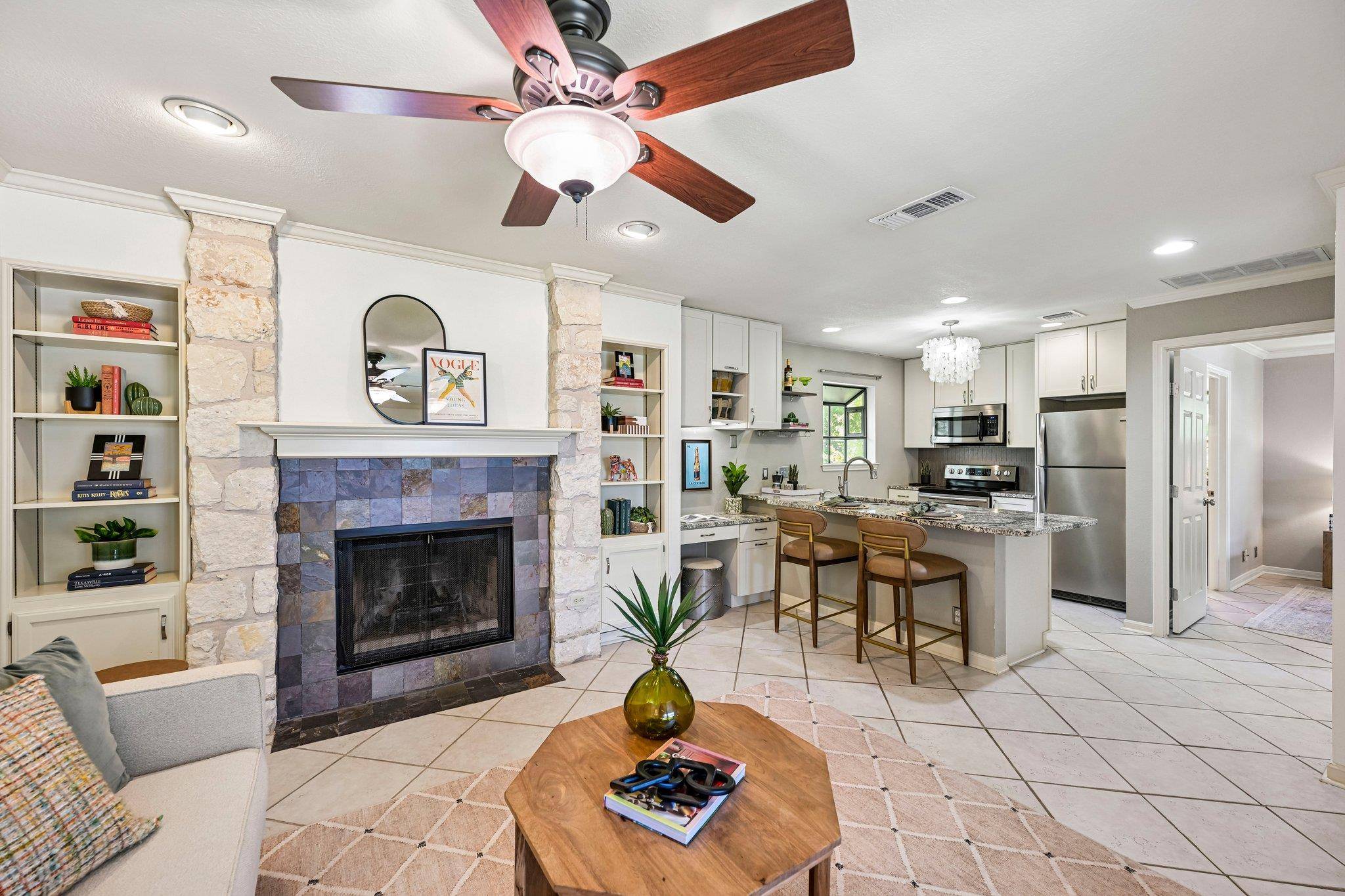 2412 Enfield RD #8, Austin, TX 78703