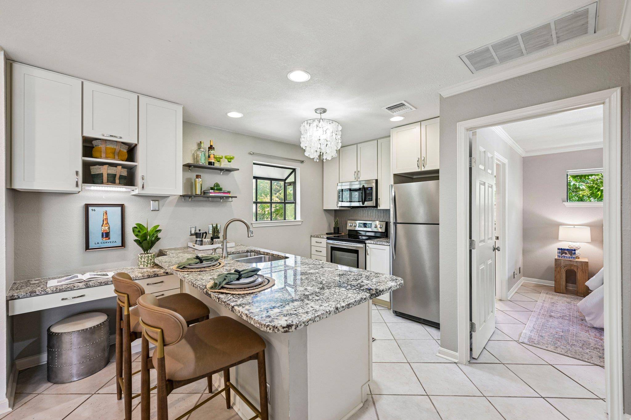 2412 Enfield RD #8, Austin, TX 78703