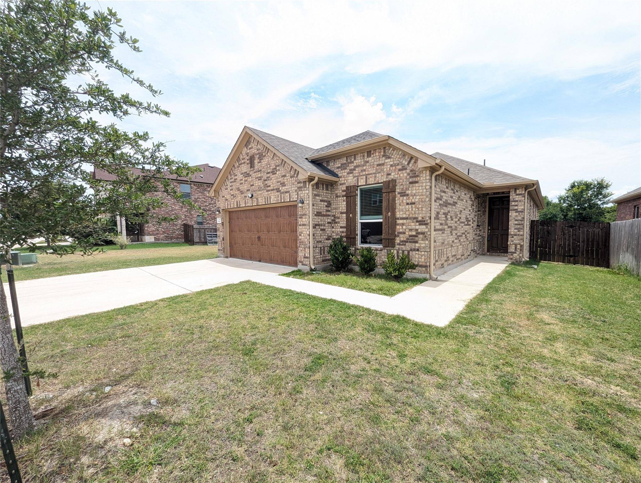 2471 Sunrise RD #68, Round Rock, TX 78664