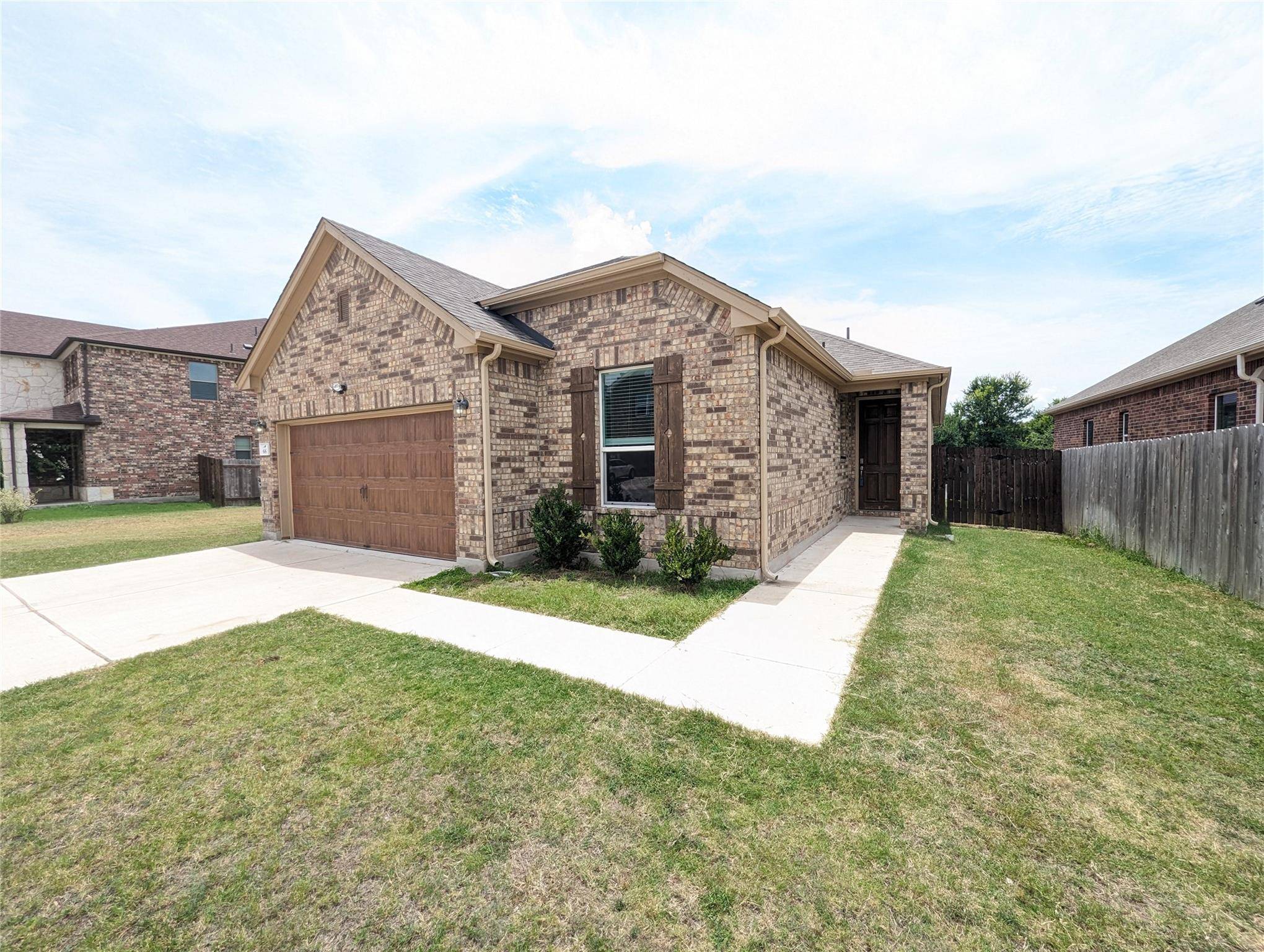 2471 Sunrise RD #68, Round Rock, TX 78664