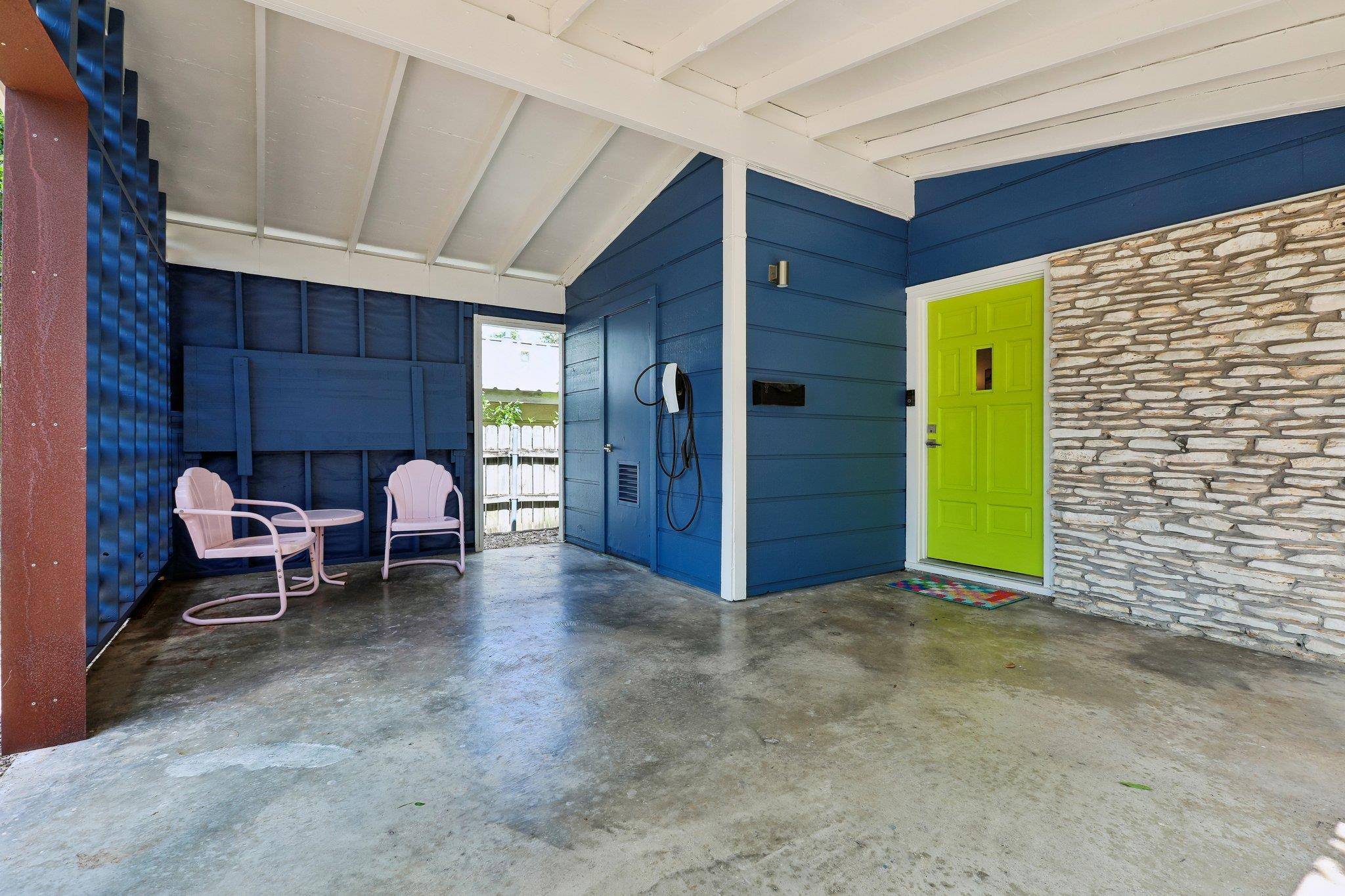 200 La Vista ST, Austin, TX 78704
