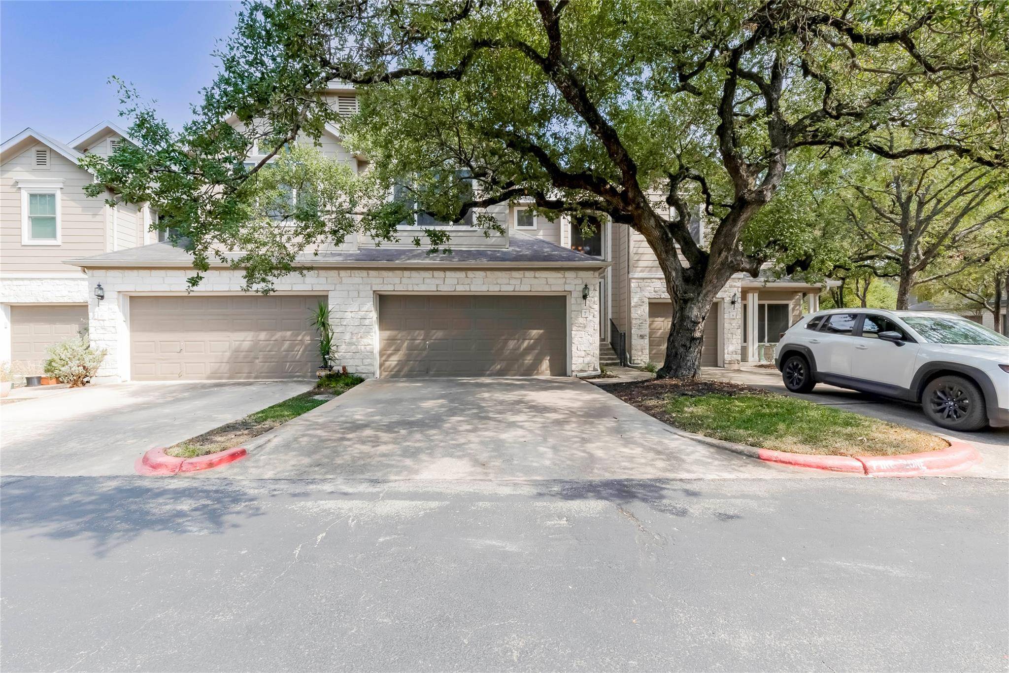 4501 Whispering Valley DR #7, Austin, TX 78727