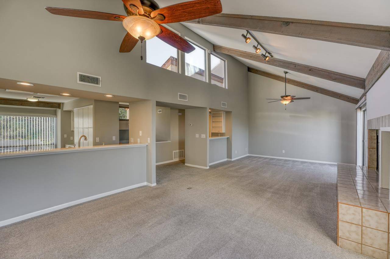 401 Hi There, Horseshoe Bay, TX 78657