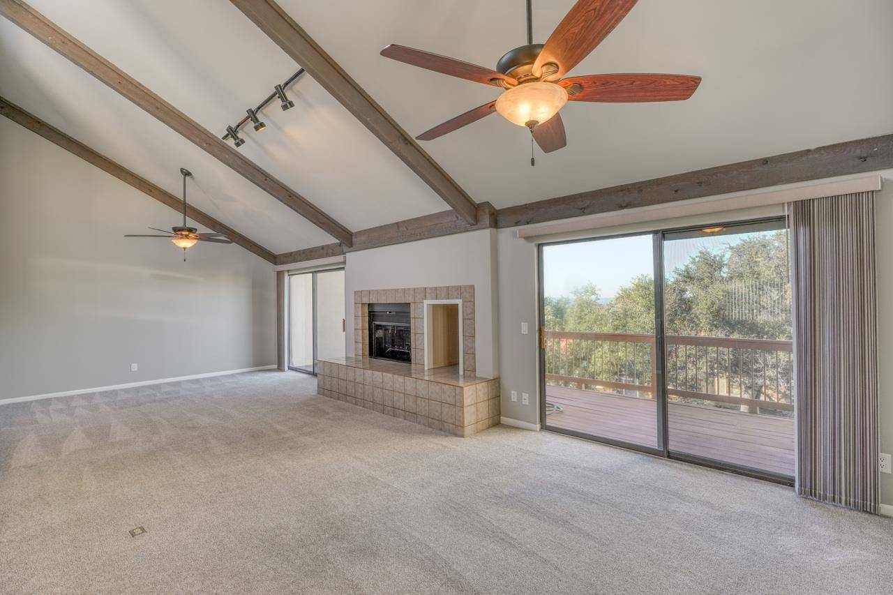 401 Hi There, Horseshoe Bay, TX 78657