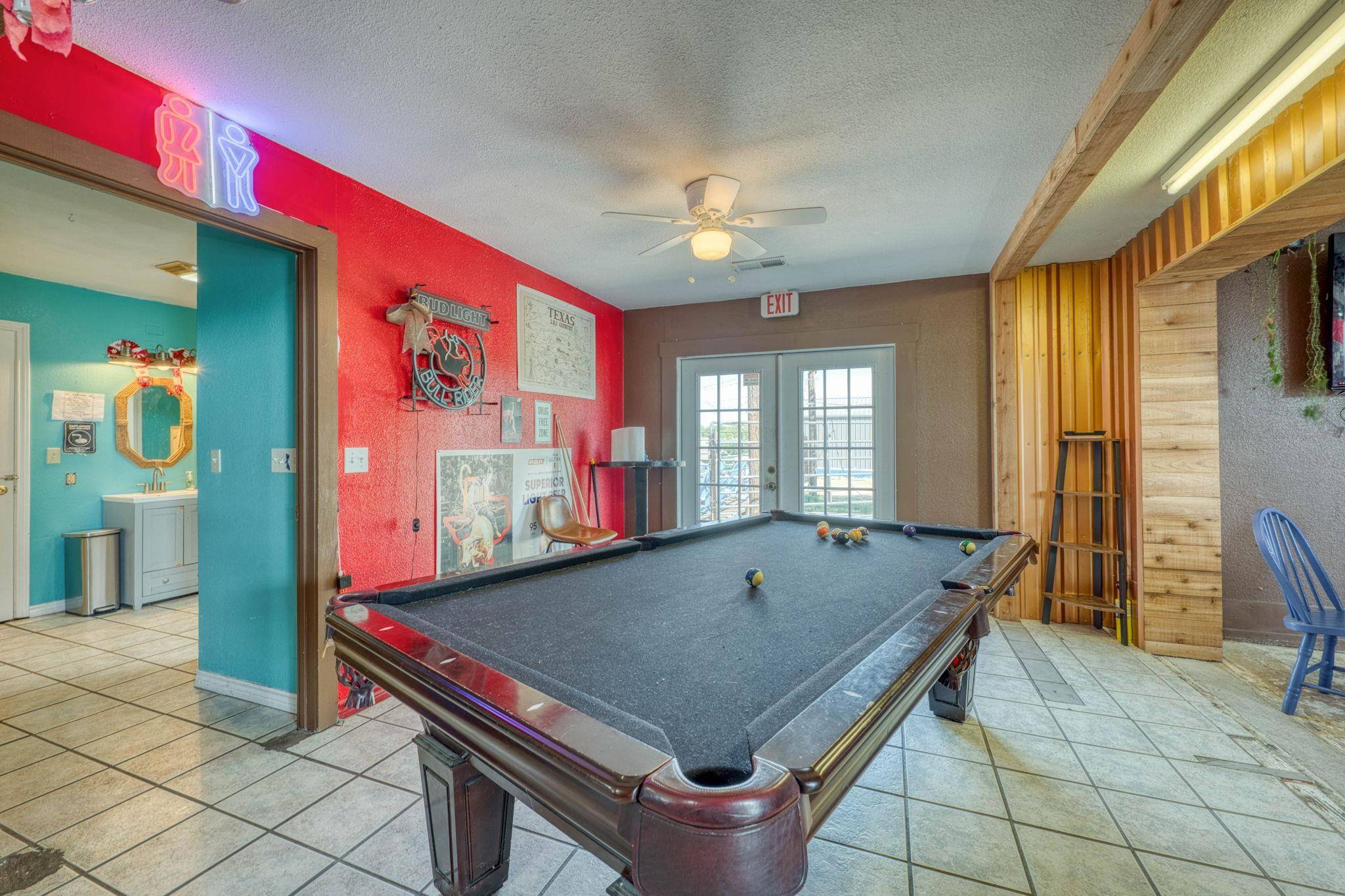 106 Sunrise DR, Sunrise Beach, TX 78643