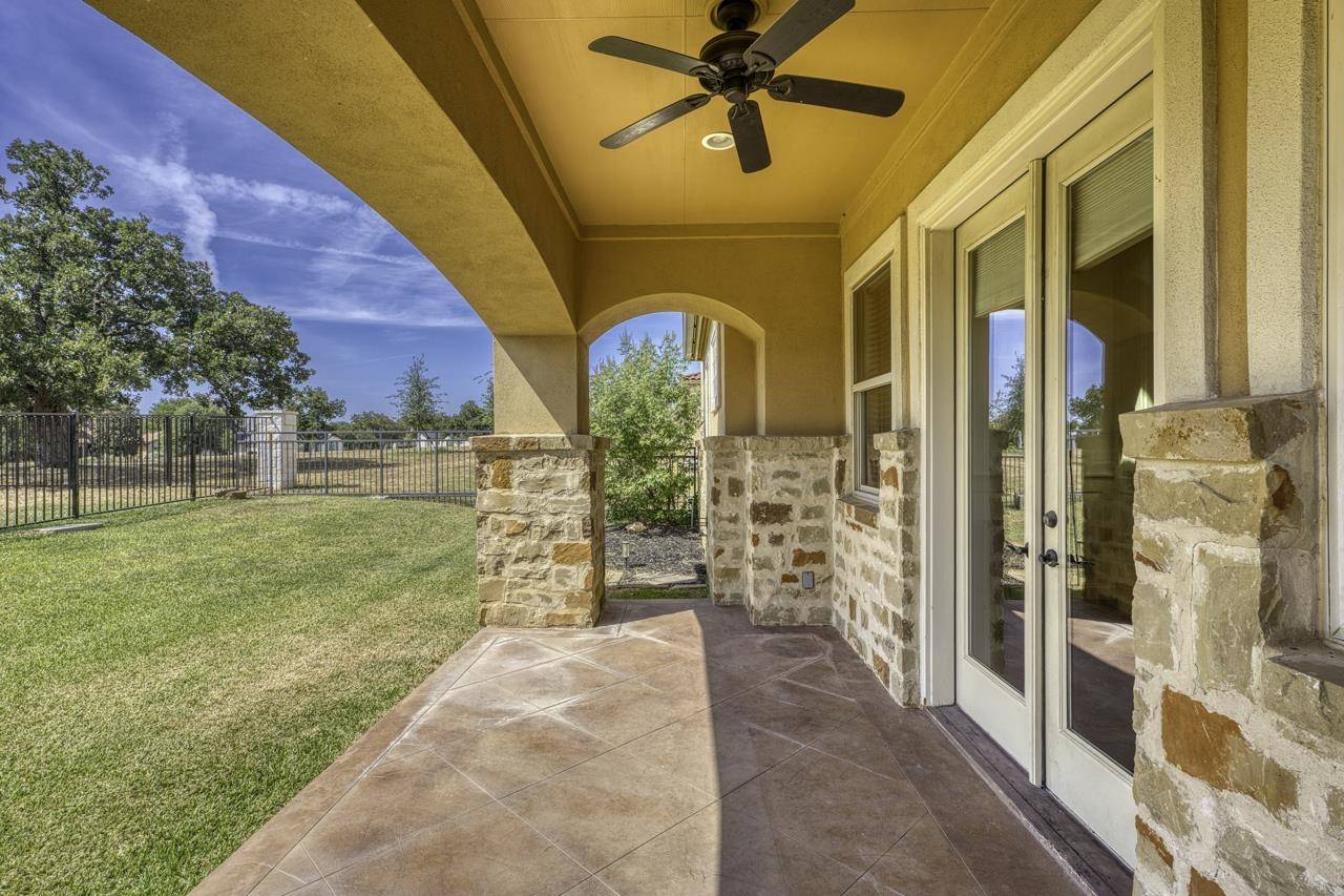 101 Maravilla Way, Horseshoe Bay, TX 78657