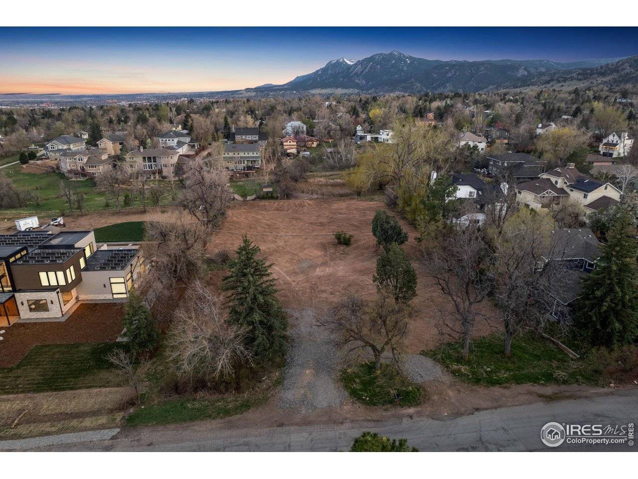 1560 Sumac, Boulder, CO 80304