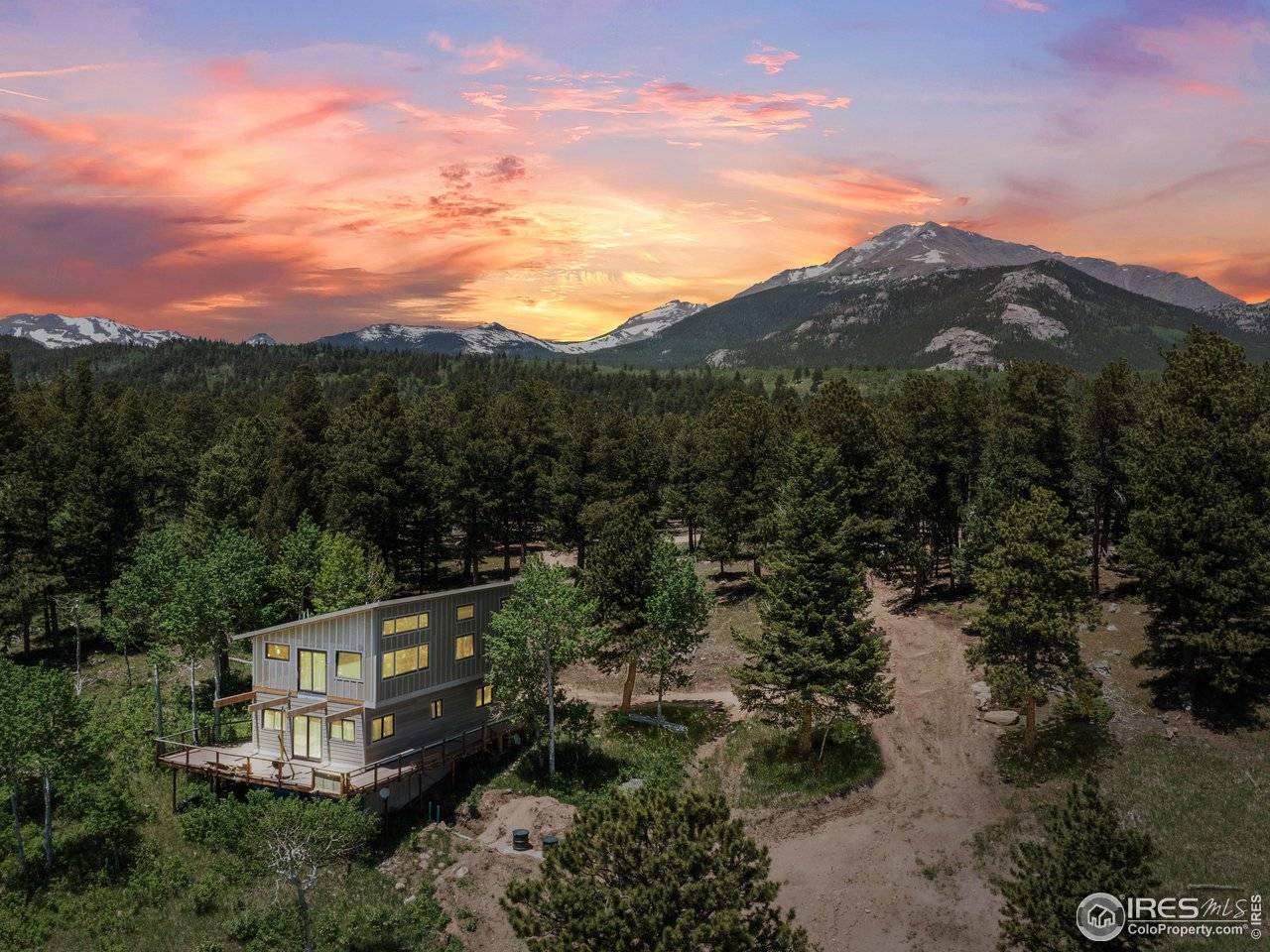 494 N Skinner, Allenspark, CO 80510