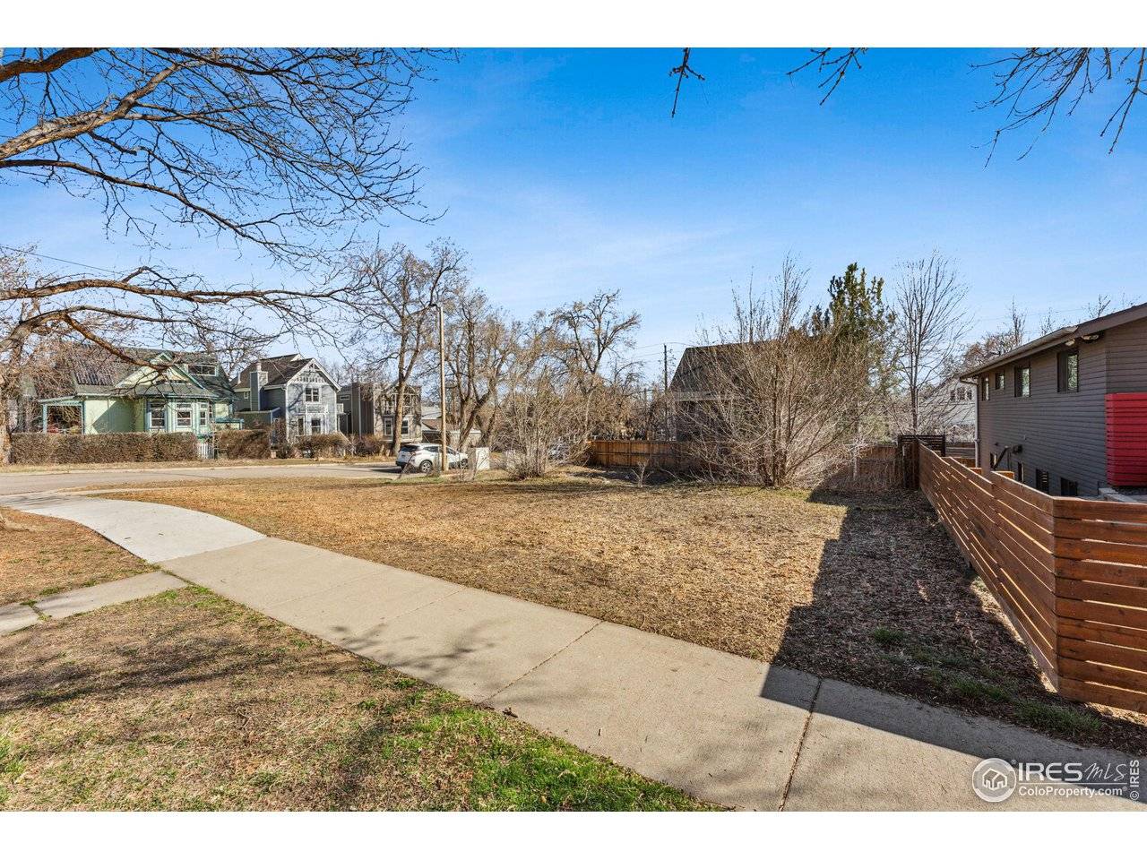 2240 Bluff, Boulder, CO 80304