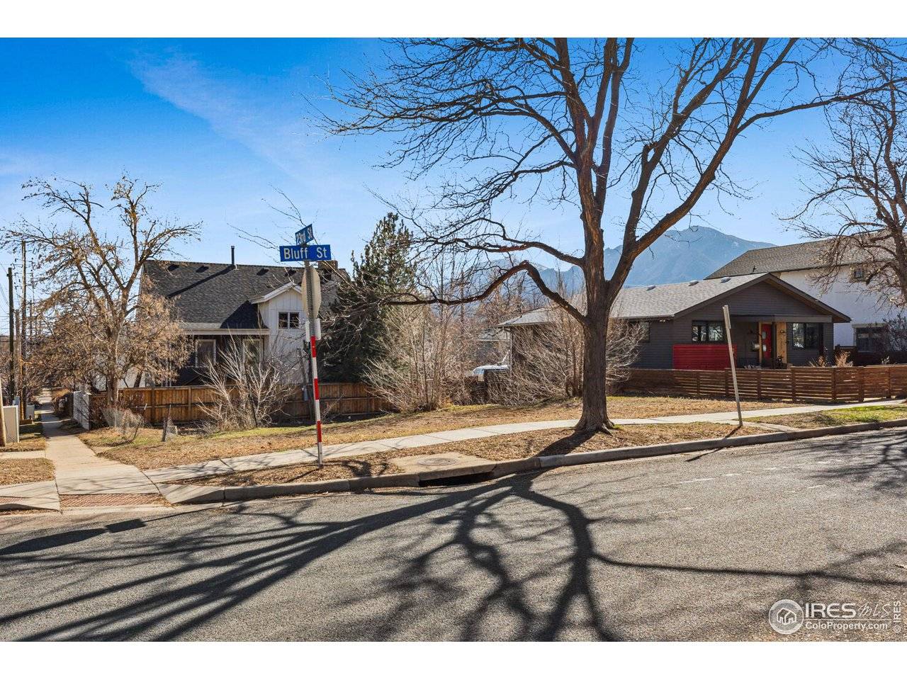 2240 Bluff, Boulder, CO 80304