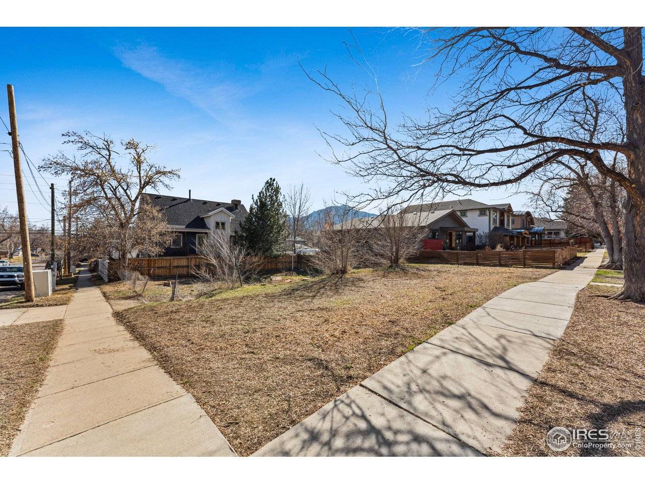 2240 Bluff, Boulder, CO 80304