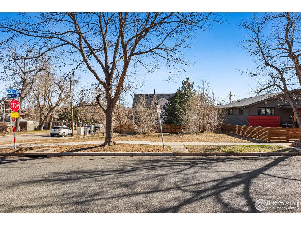 2240 Bluff, Boulder, CO 80304