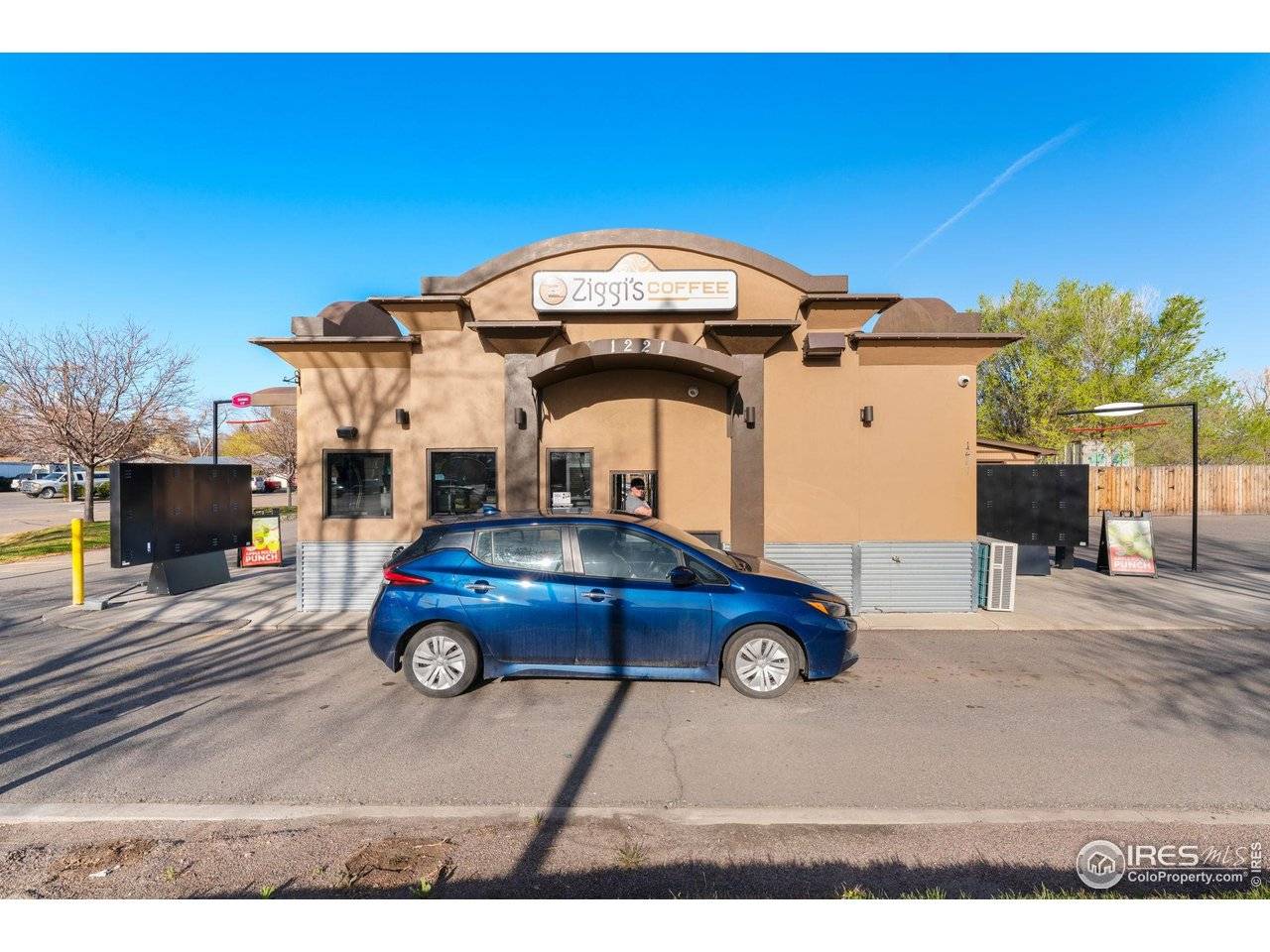 1221 S Main, Longmont, CO 80501