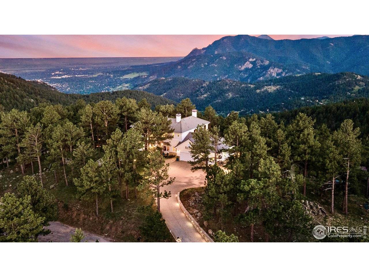 90 Hawk, Boulder, CO 80304