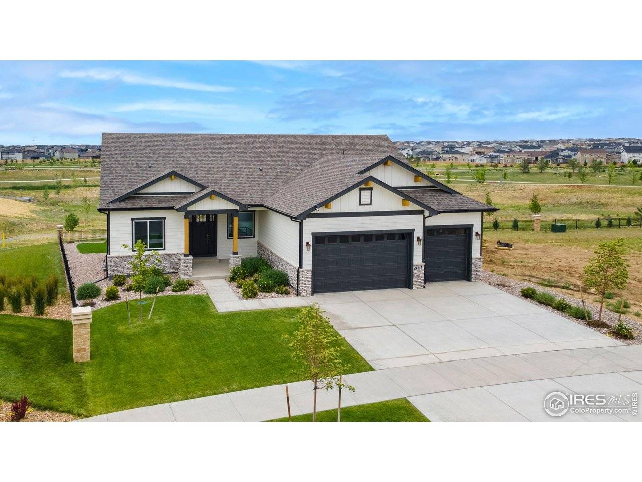 24113 E 36th, Aurora, CO 80019