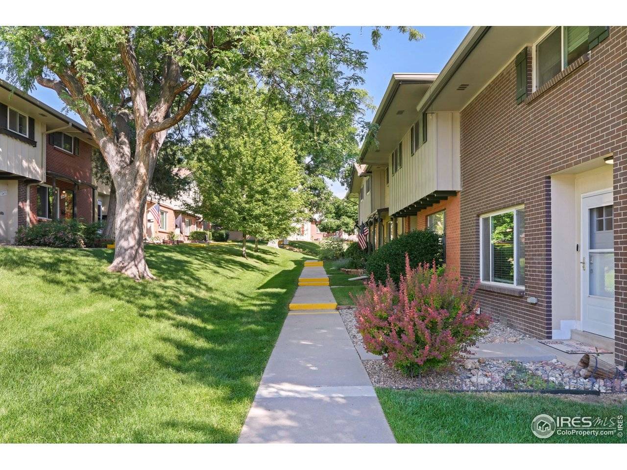12425 W Alameda, Lakewood, CO 80228