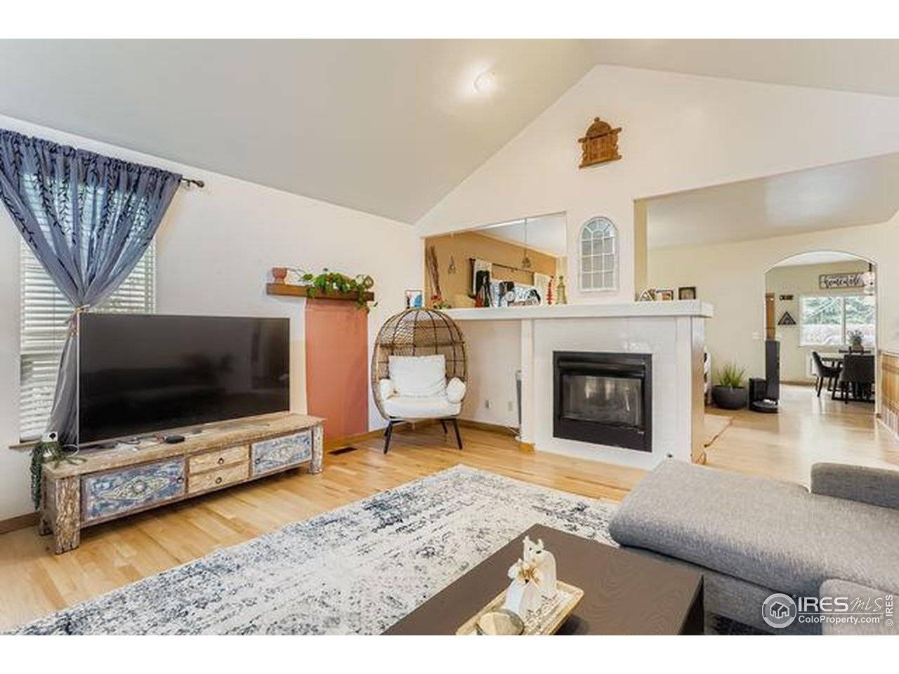 1761 Sunlight, Longmont, CO 80504