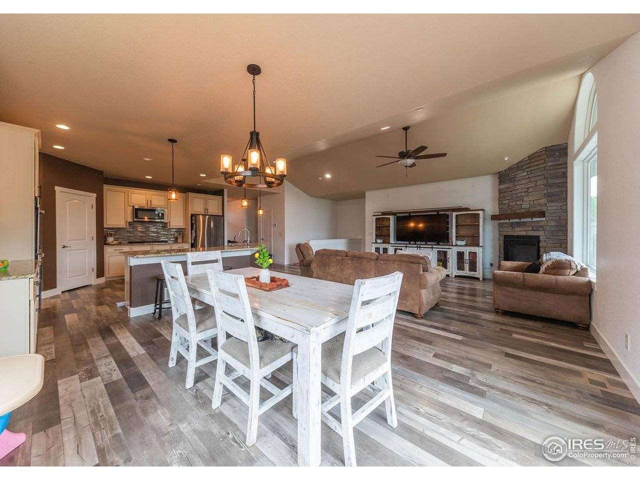 27850 Hopi, Loveland, CO 80534