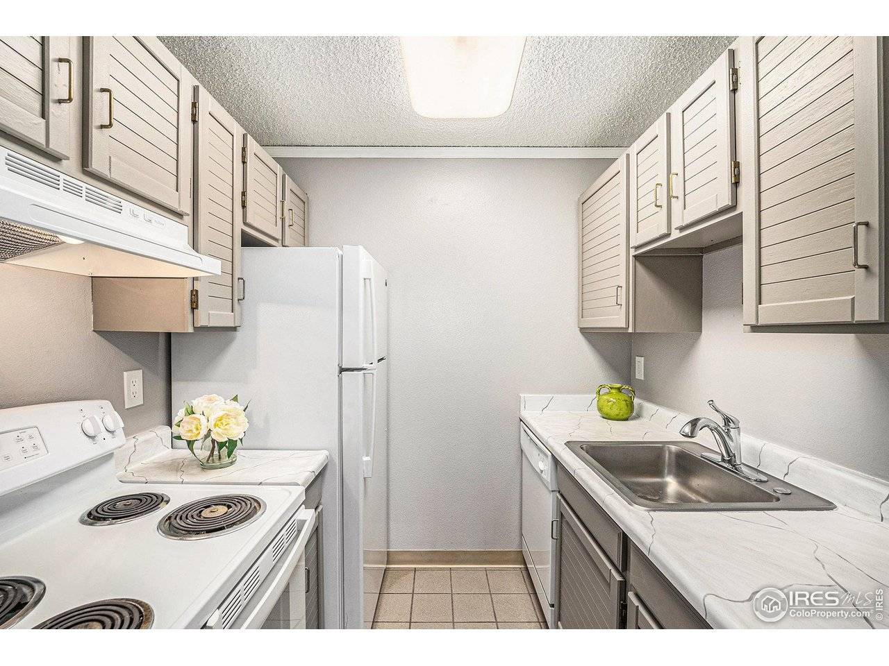 3150 Iris #305, Boulder, CO 80301