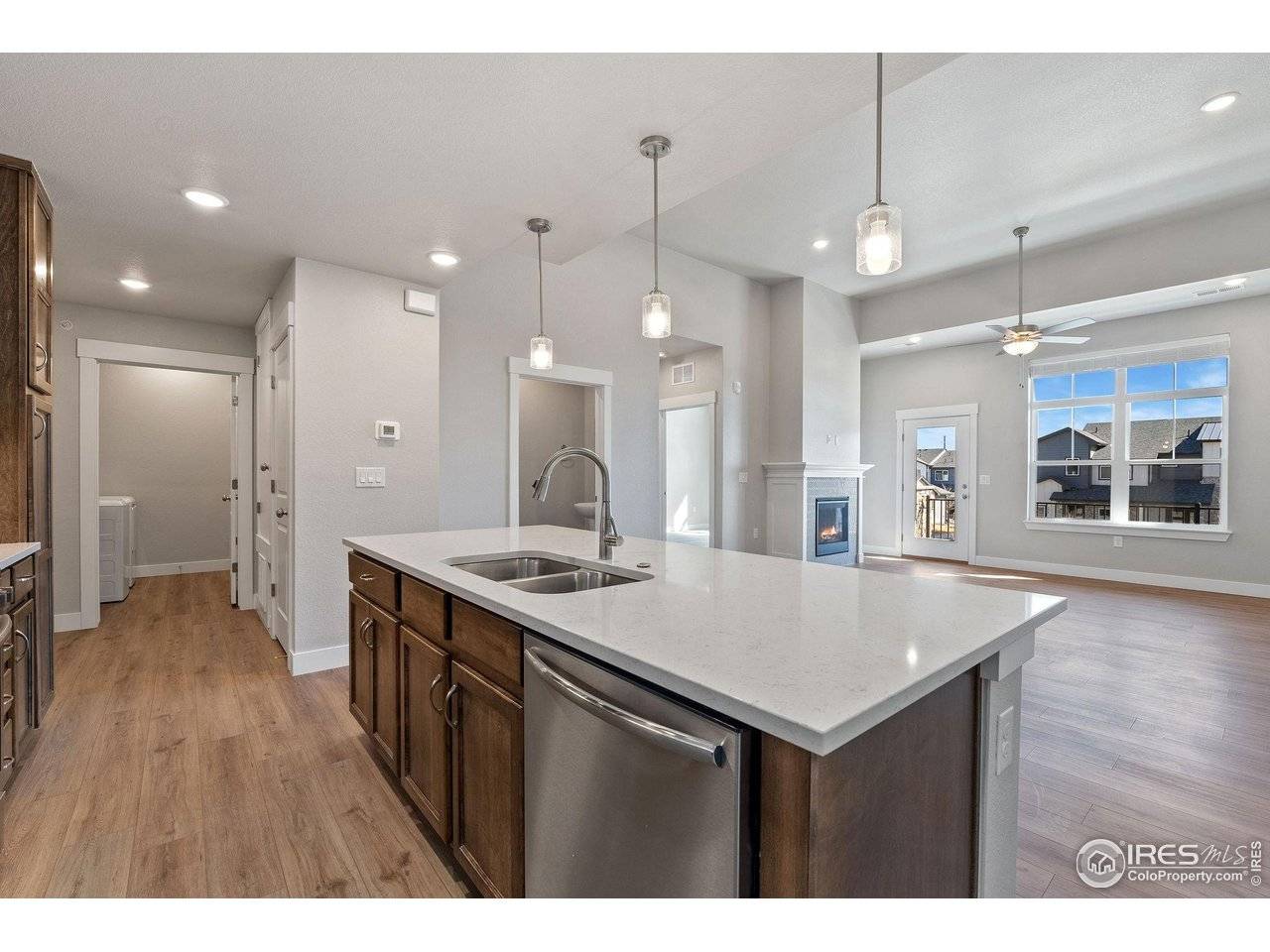 235 High Point #E-206, Longmont, CO 80504