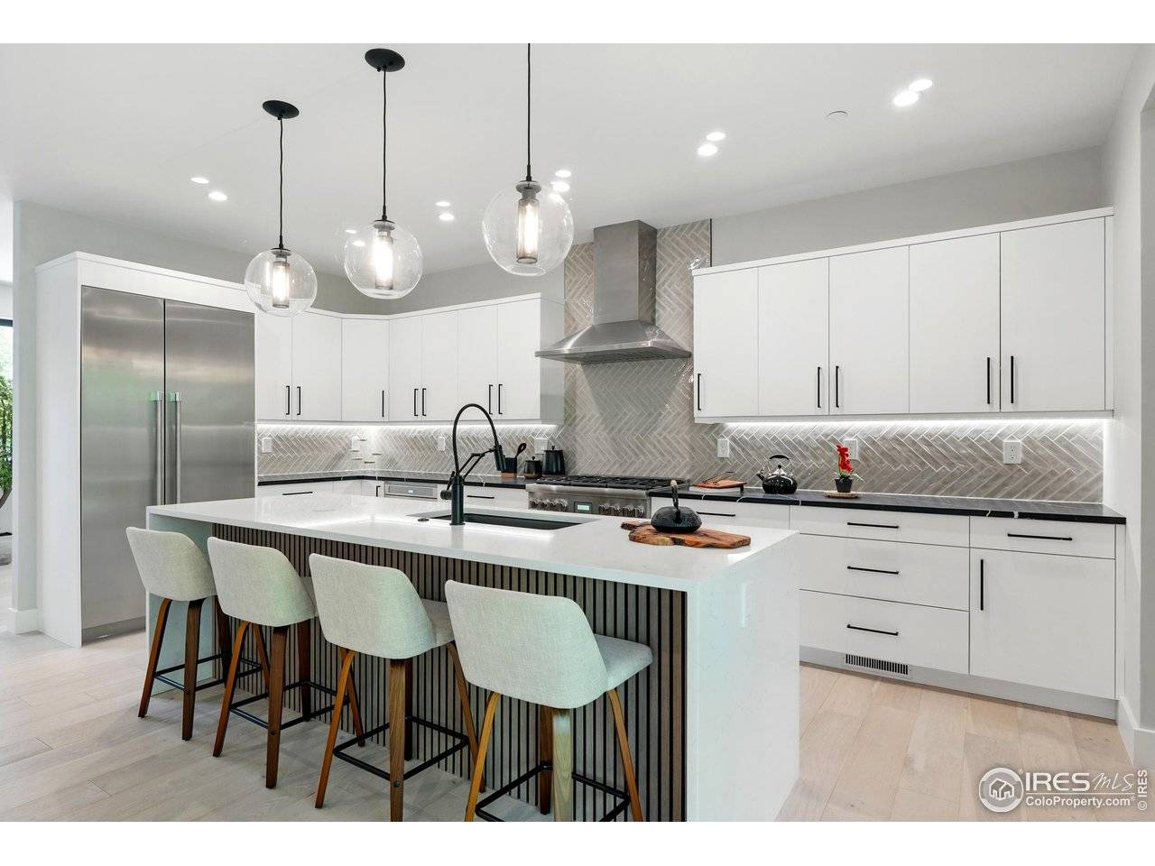 2860 Table Mesa, Boulder, CO 80305